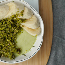 Load image into Gallery viewer, ENERGIZE Japanese Matcha Fruit and Nut Bites
